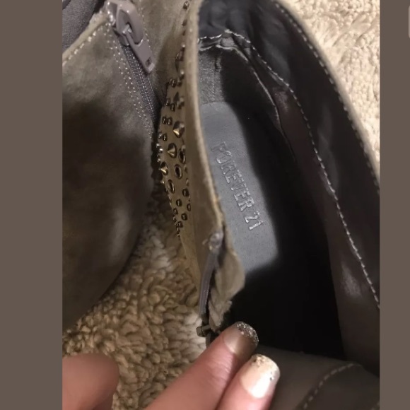 Forever 21 Suede Ankle Booties - Picture 6 of 6